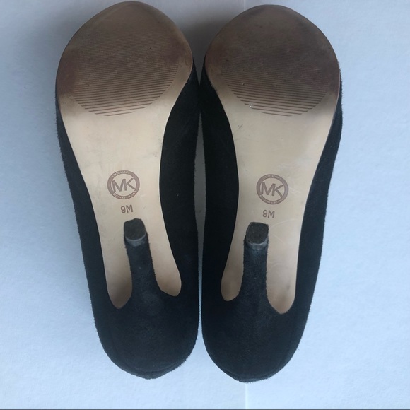 MICHAEL Michael Kors Black Suede High Heels - Picture 7 of 7